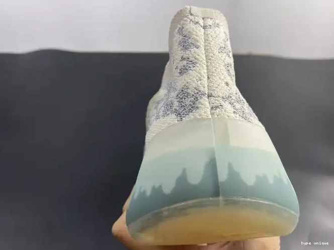 hype 380 Blue Boost Adidas GW0304 Yeezy Alien 0530